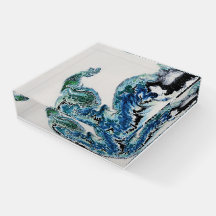 Dragão nas Ondas – Oceano Abstrato