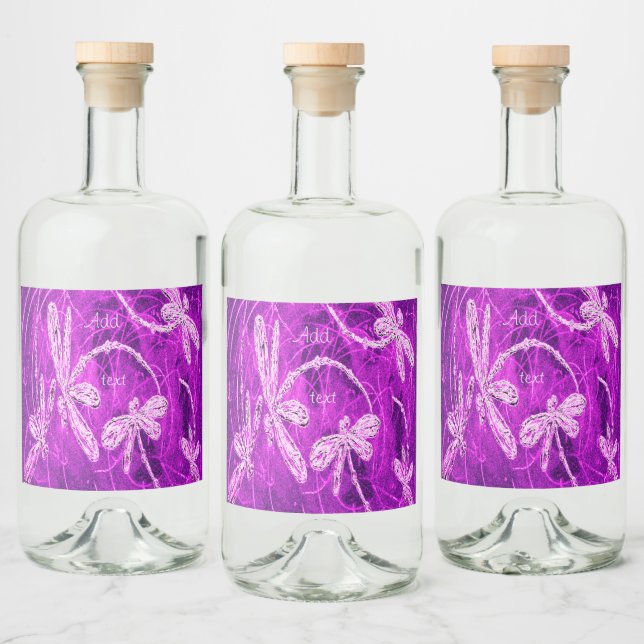 Dragões de prata em um céu magenta (Garrafas)