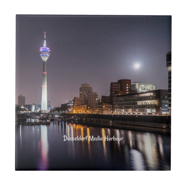 Dusseldorf, Media Harbor (rotulado) (Frente)