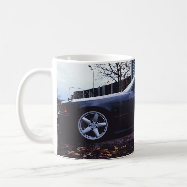 E36 caneca clássica 325ml (Esquerda)