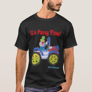 É camisa do tempo do partido com o palhaço do