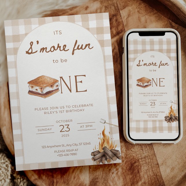 É Mais Divertido ser Um Convite de Aniversário de  (one smore birthday invitation
first birthday camping invite
happy camper birthday invitation
smores )