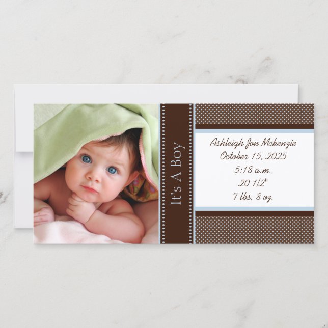 É um Cartão com fotos de Menino que Aponta Pontos  (Frente)