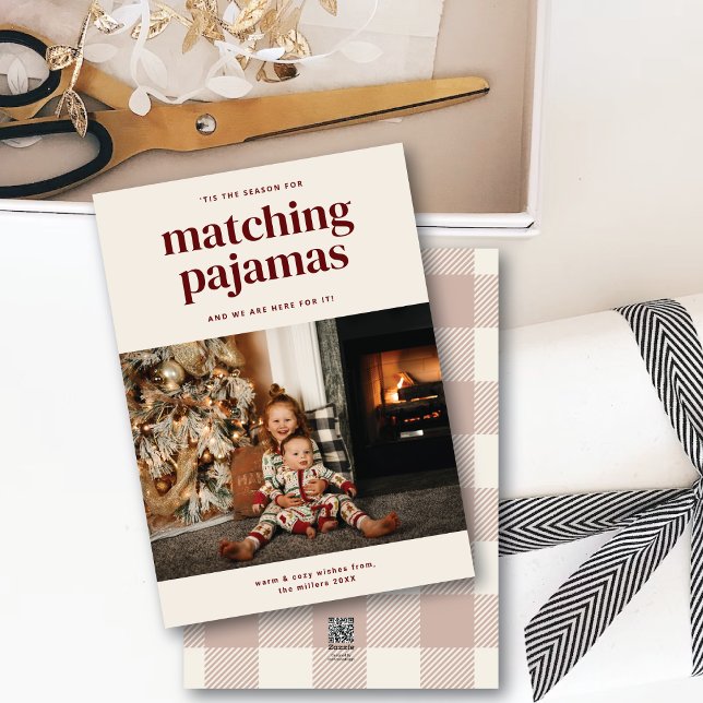 'É Um Cartão com fotos De Pijamas Correspondente (Criador carregado)