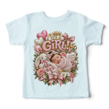 É uma Menina Bebê Rosa Floral Recém-Nascida