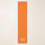 Echarpe cor sólida neon laranja - adicionar monograma<br><div class="desc">Fundo de cor sólida de cor laranja neoplásica (ff6600) - acrescentar monograma - cachecol ocular do design da alma. Personalize com o monograma agora.
_______________ Orange - a cor do Sol - é frequentemente associada ao sinal de Leo. Você pode considerar isso ao escolher um presente.</div>