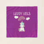 Echarpe feliz vibes, tipografia, branco unicórnio, sorrind<br><div class="desc">Um cachecol de chiffon com uma bela ilustração de um unicórnio branco sentado no seu rabo sorrindo e parecendo feliz. Nuvens sorridentes e um arco-íris. Texto diz: Feliz Víblias. Imagem de uplifting adorável. Com um fundo de aquarela púrpura rosado.</div>