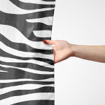 Echarpe Impressão Zebra, Banhas Zebra, Preto E Branco<br><div class="desc">Padrão elegante,  na moda e sofisticado de zebra em preto e branco. Presente moderno e moderno,  perfeito para o amante da impressão animal em sua vida.</div>