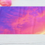 Echarpe Tendência Rosa Ouro Azul Púrpura Sunset Chiffon<br><div class="desc">Pinks,  amarelos,  púrpuras e laranjas,  juntamente com uma faixa de azul real,  fazem este lindo cachecol de chiffon sunset extremamente versátil e adequado para grande parte do seu guarda-roupa.</div>