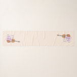 Echarpe Violino, Calçados Balés, Flores e Borboletas<br><div class="desc">O cachecol Chiffon com uma design feminina suave. Ilustrada com uma imagem de aquarela de um violino de madeira,  alguns balés cor-de-rosa descansando contra ele e decorados com flores e borboletas. Colocado sobre um fundo cor-de-rosa cor de pêssego.</div>