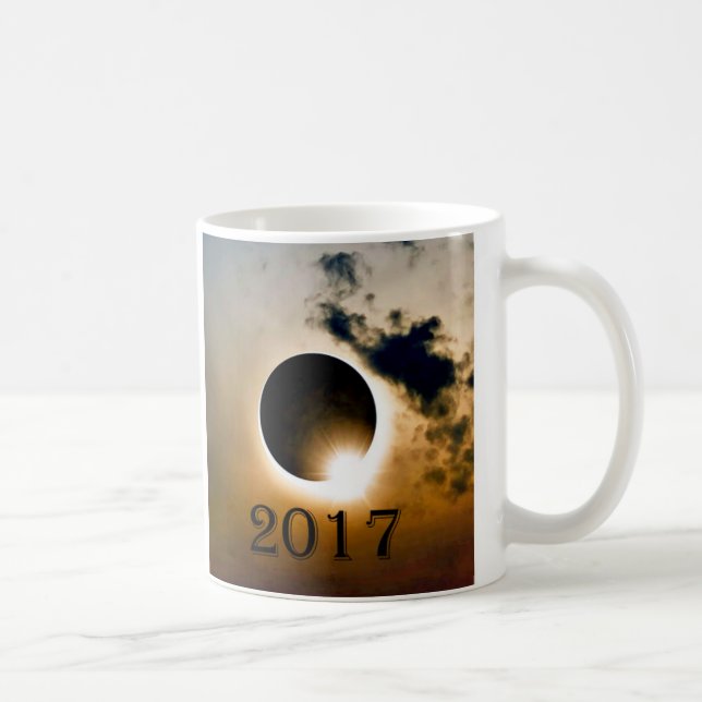 Eclipse solar, 2017, caneca comemorativa (Direita)