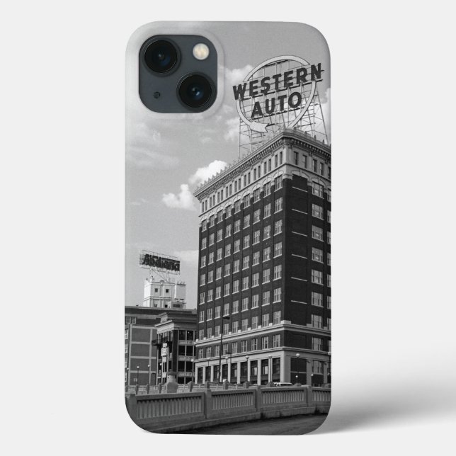 Edifício de meio cilindro da Western Auto (Verso)