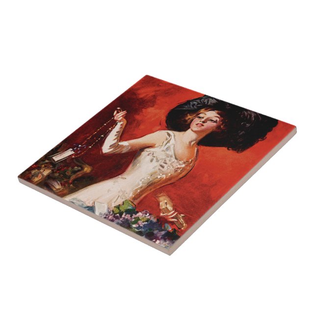 Edwardian Glamor Girl (Lateral)