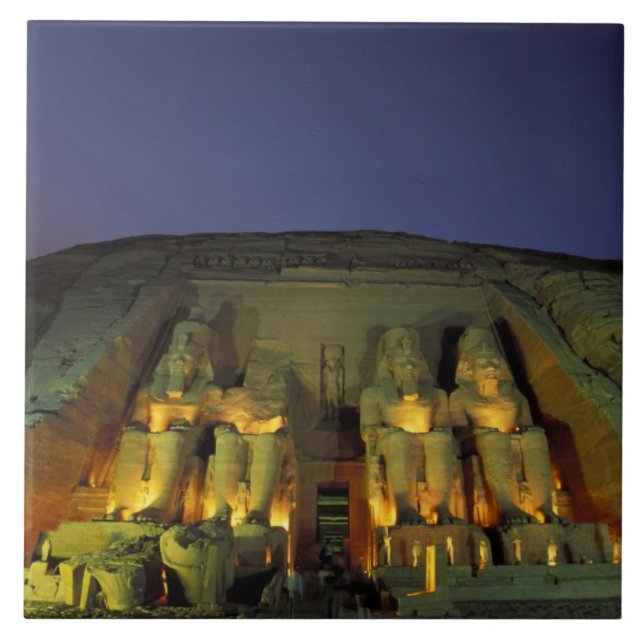 Egito, Abu Simbel, figuras do Colossal de Ramsés (Frente)