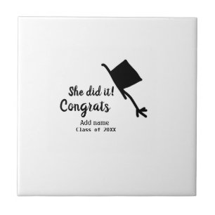Ela fez isso, parabéns, graduação.