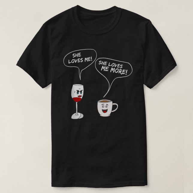 Ela Me Ama Mais Vinho Engraçado De Camisa T E Café (Frente do Design)