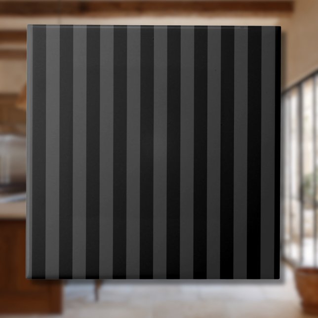 Elagnat Black & Enfumaçado Vertical Strips (Criador carregado)