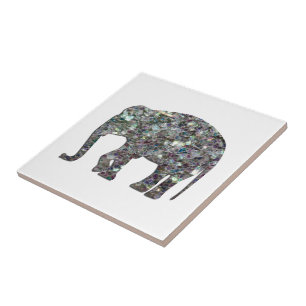 Elefante de mosaico prateado cintilante