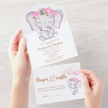 Elefante e Flor de Menina em Um Convite