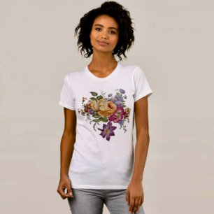 Elegância: Camiseta Inspirada em Porcelana 