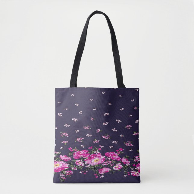 Elegância Edgy com a Bolsa Floral Preta (Frente)
