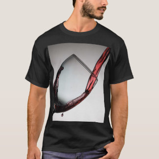 Elegância em Camiseta de Movimento: Despejando Art
