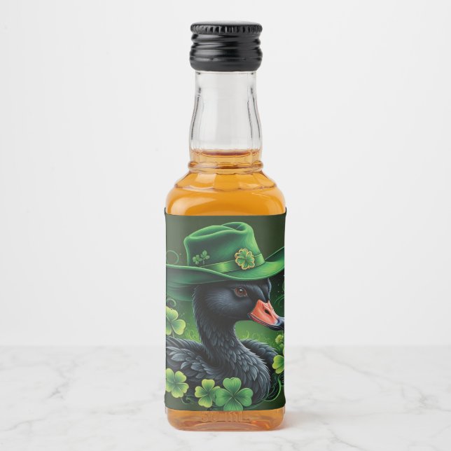 Elegância Irlandesa, O Cisne Negro da Rua Patrick. (Frente)