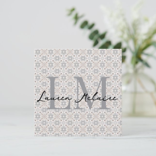 Elegant Spanish Tile Monogram Script Name Card (Em pé/Frente)