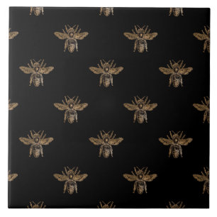 Elegante Abelha Dourada Bombus Fundo Preto