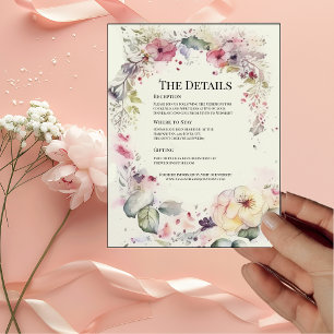 Elegante Anel de Flores Cartão com Detalhes em Aqu