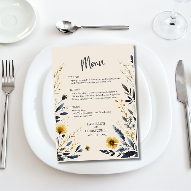 Elegante Aquarela Flores Selvagens Beige Menu Casa (Elegant Wildflowers Wedding Reception Menu with Blue and Yellow Wildflowers.)