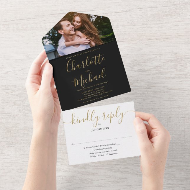 Elegante Convite de Casamento Preto e Dourado com  (Aba destacável)