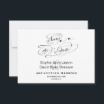 Elegante Convite de Noivado em Caligrafia Preta e<br><div class="desc">Simplicidade e elegância: caligrafia moderna e única "o casamento de" com dois corações,  em fundo branco. Use a ferramenta de personalização para adicionar suas informações. Para itens correspondentes,  visite minha Coleção de Casamento de Caligrafia Elegante.</div>