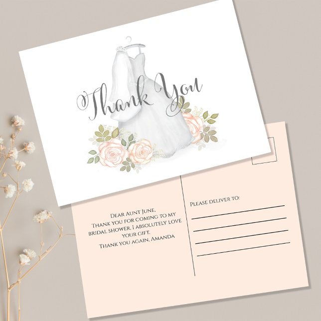 Elegante do Cartões de agradecimentos do chá de pa (Bridal shower Thank you postcard with elegant bridal gown dress. )