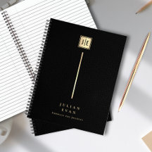 Elegante Impressão em Couro Preto e Dourado Monogr