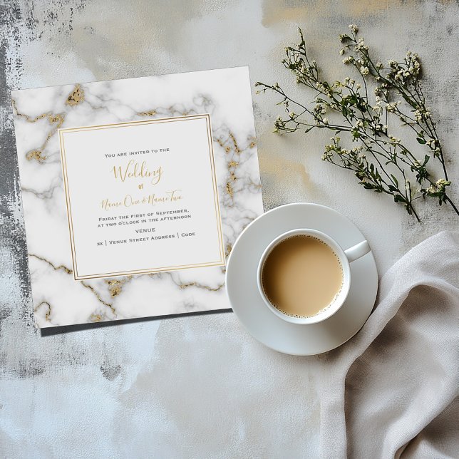 Elegante, mármore e efeito ouro, convite para casa (Square gold white and grey marble effect wedding invitation card with modern gold frame)