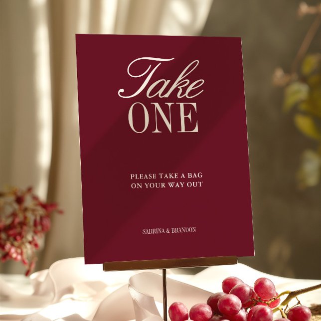 Elegante Sinal de Favor de Casamento Borgonha Take (Elegant Burgundy Take One Wedding Favor Sign)