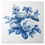 Elegante Vintage Rosas Azuis China<br><div class="desc">Elegante e romântica chinesa,  rosas de vinheta azul da china e folhagem em fundo branco limpo.</div>