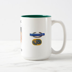Em Dois Tons 5o Caneca de café de Vietnam do grupo das forças