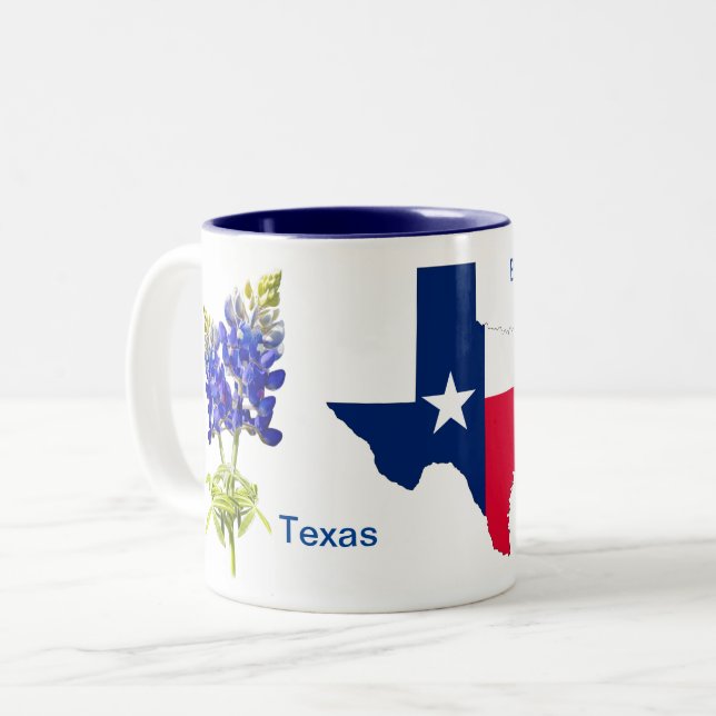 Em Dois Tons Bluebonnets no Texas com uma caneca branca de café (Frente Esquerda)