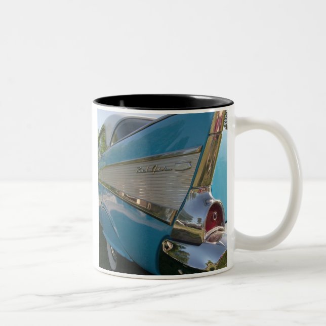 Em Dois Tons Caneca de café branco com 57 Chevy (Direita)
