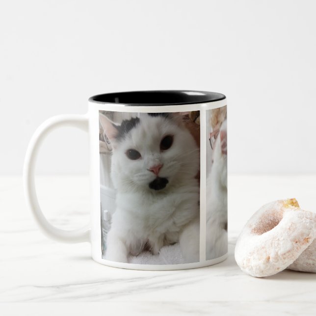 Em Dois Tons Caneca de café branco feita sob encomenda do preto (Com Donut)
