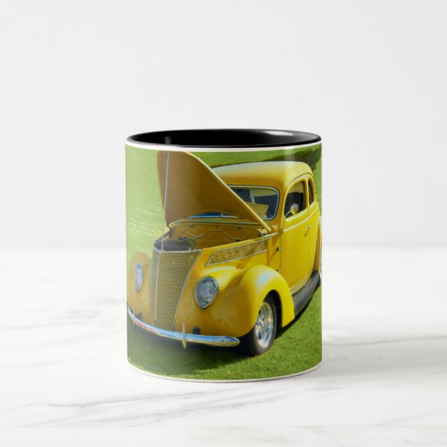 Em Dois Tons Caneca de café Cars22 colorida (Centro)