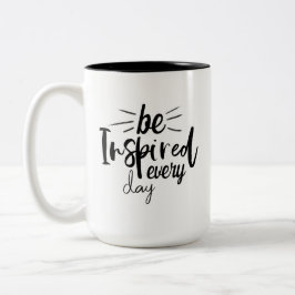Em Dois Tons Caneca de Café com Citação de Inspiração Diária
