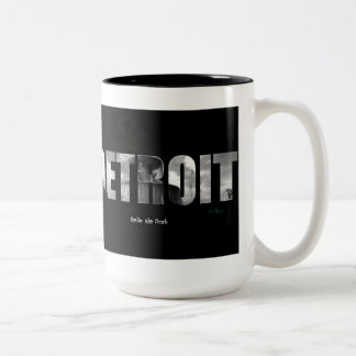Em Dois Tons Caneca de café de Detroit