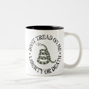 Em Dois Tons Caneca de café de Gadsden