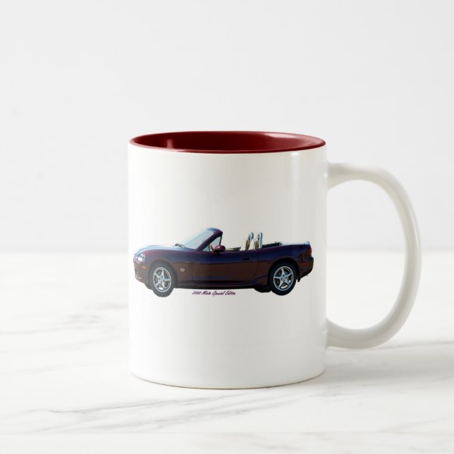 EM DOIS TONS CANECA DE CAFÉ DE MIATA (Direita)