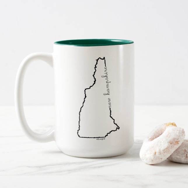 Em Dois Tons Caneca de café de New Hampshire (Com Donut)