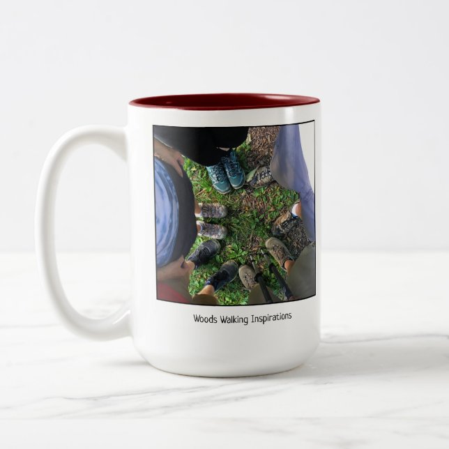 Em Dois Tons Caneca de café de passeio da meditação #150 do (Esquerda)