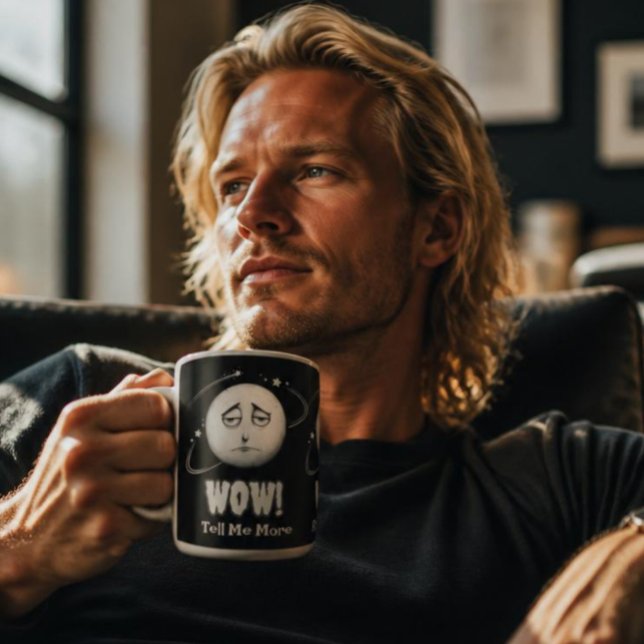 Em Dois Tons Caneca de café divertida com rosto lunar "Uau" (Criador carregado)